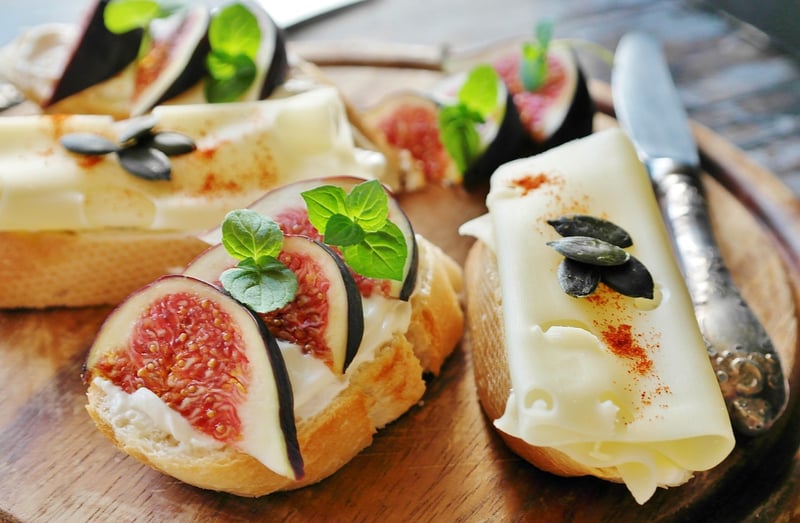 Blue Cheese with Nuts